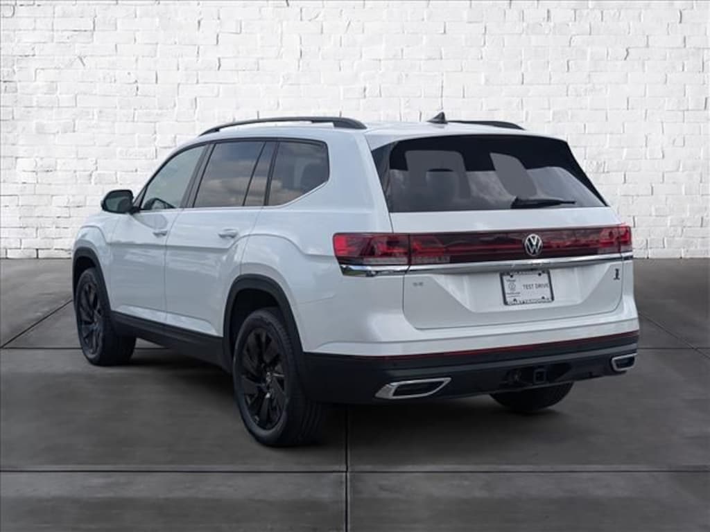 New 2026 Volkswagen Atlas 2.0T SE w/Technology SUV