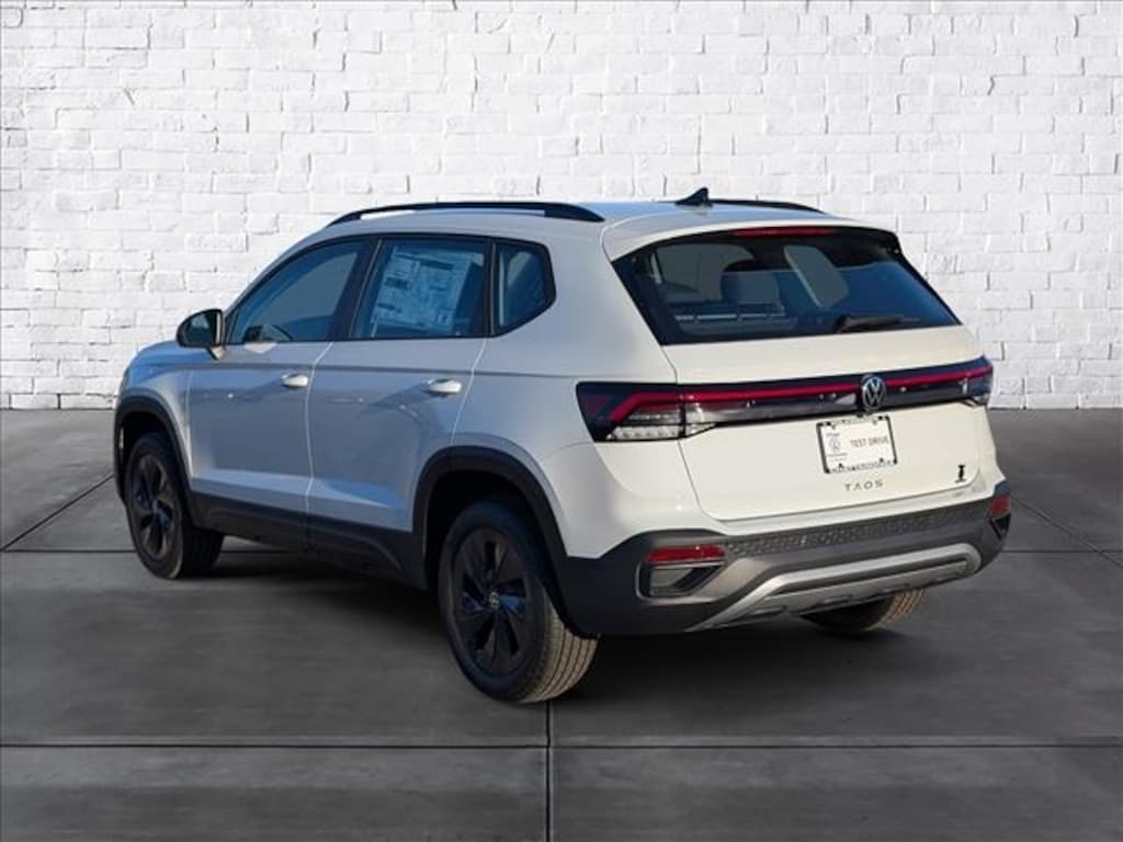 New 2026 Volkswagen Taos 1.5T S SUV