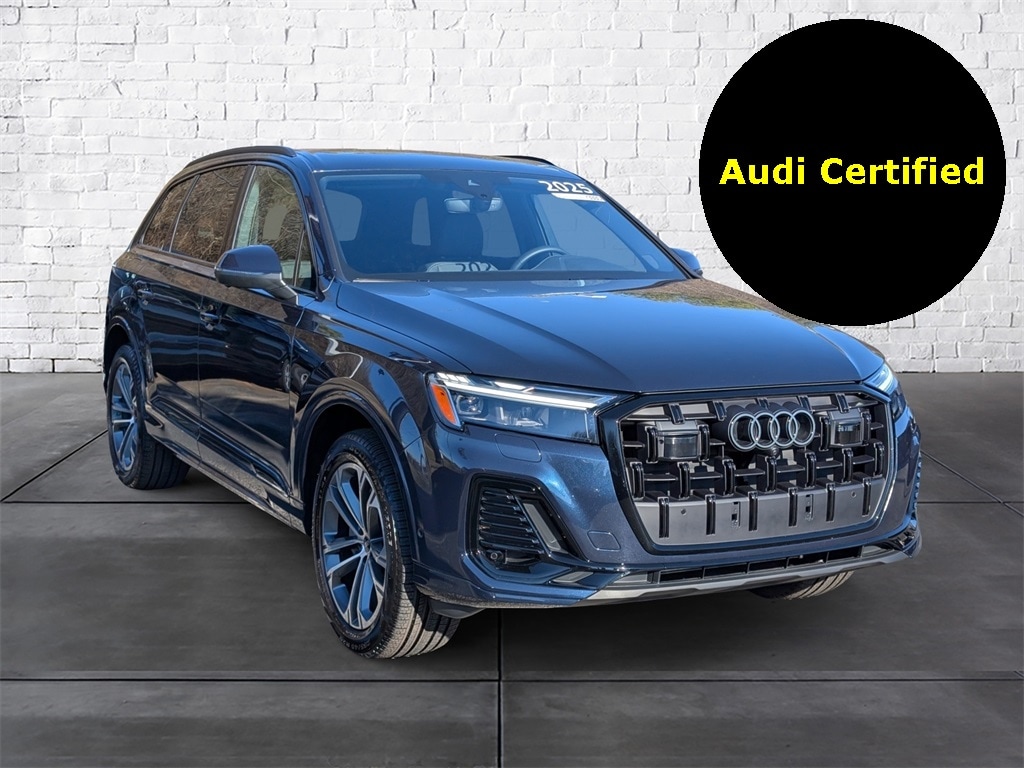 2025 Audi Q7 Premium