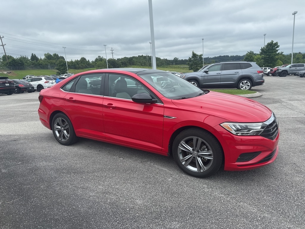 Used 2021 Volkswagen Jetta R-Line with VIN 3VWC57BU1MM102365 for sale in Chattanooga, TN