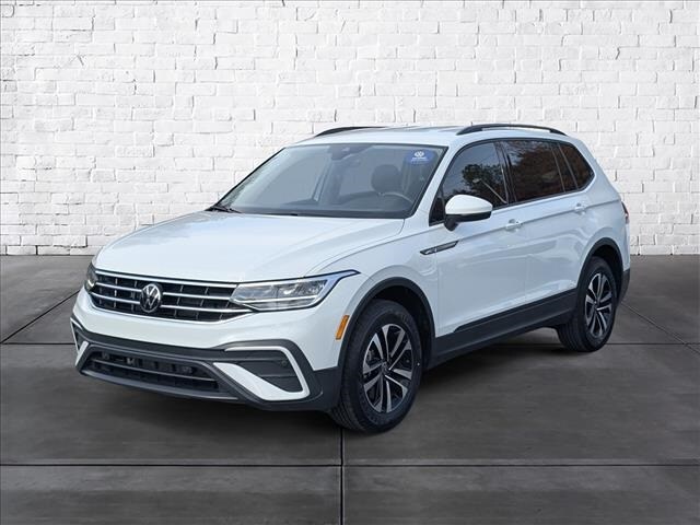 2024 Volkswagen Tiguan S photo 3