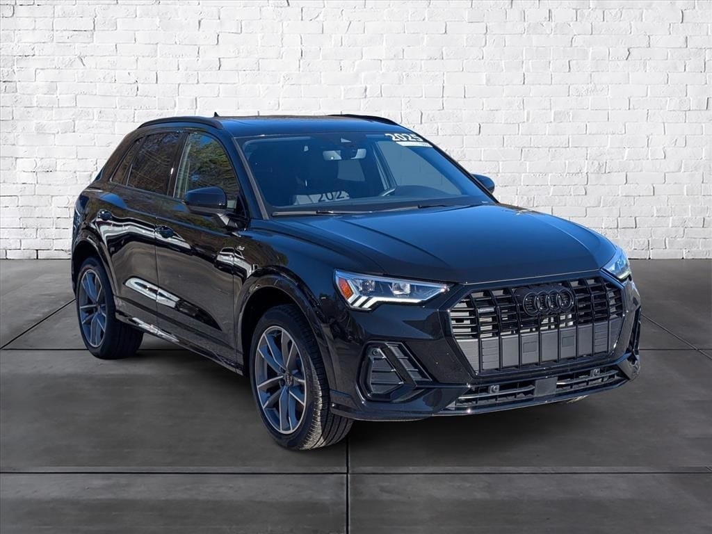 2025 Audi Q3 S Line Premium's photo