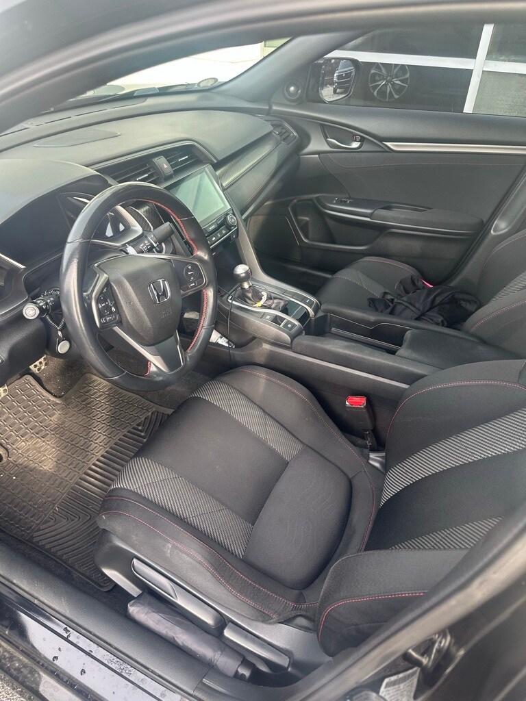 2018 Honda Civic Si photo 3