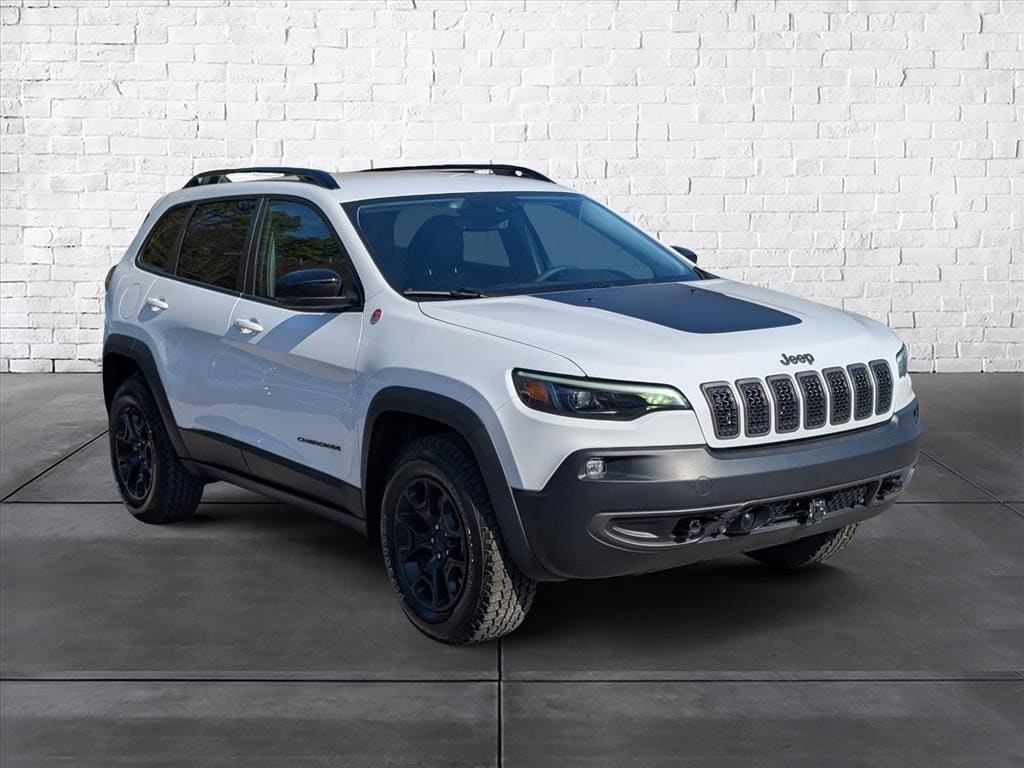 2022 Jeep Cherokee Trailhawk's photo