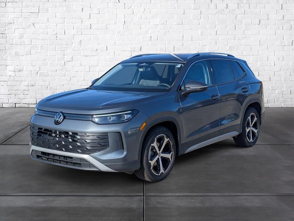 New 2026 Volkswagen Tiguan 2.0T SE SUV