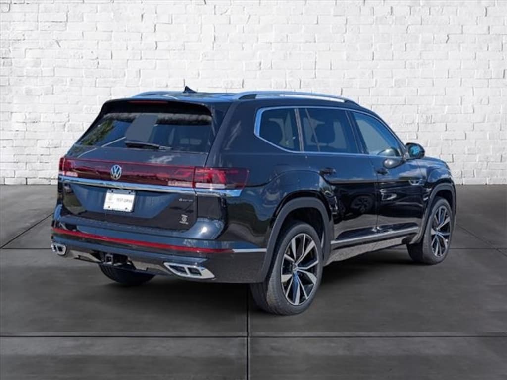 New 2026 Volkswagen Atlas 2.0T SEL Premium R-Line SUV