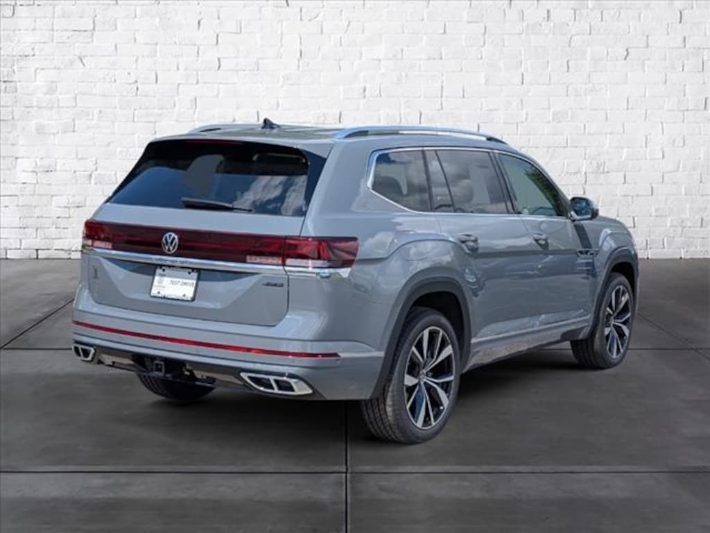 New 2026 Volkswagen Atlas 2.0T SEL Premium R-Line SUV