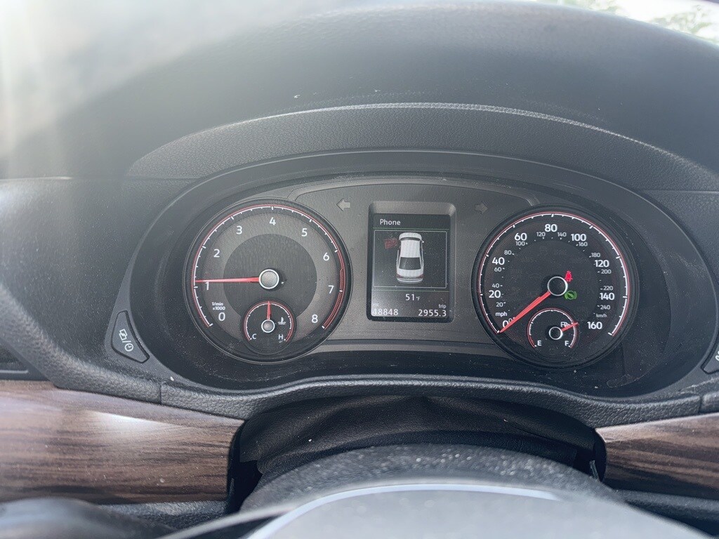 2022 Volkswagen Passat Limited photo 2