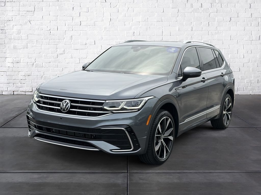 Certified 2022 Volkswagen Tiguan 2.0T SEL R-Line SUV