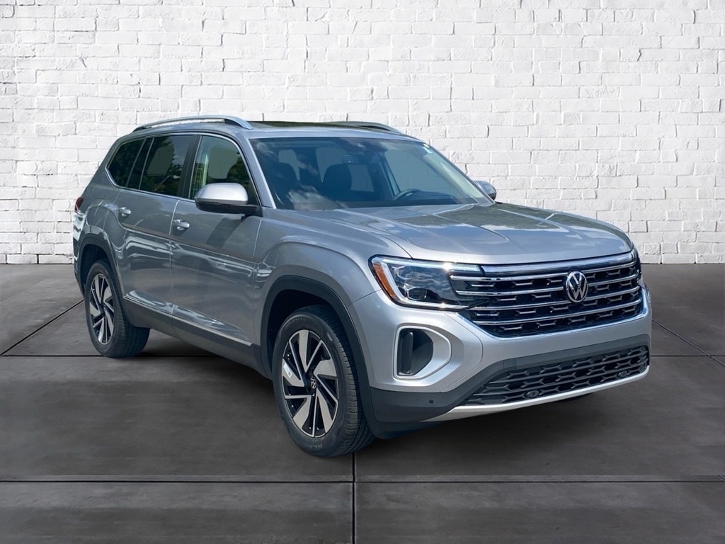 2026 Volkswagen Atlas SEL's photo