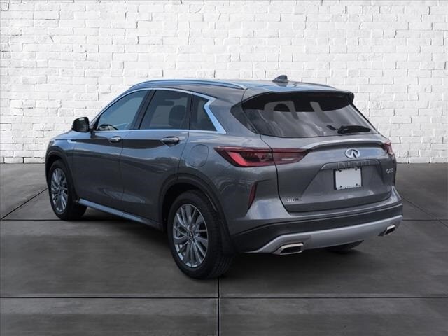 2024 Infiniti QX50 Luxe photo 4