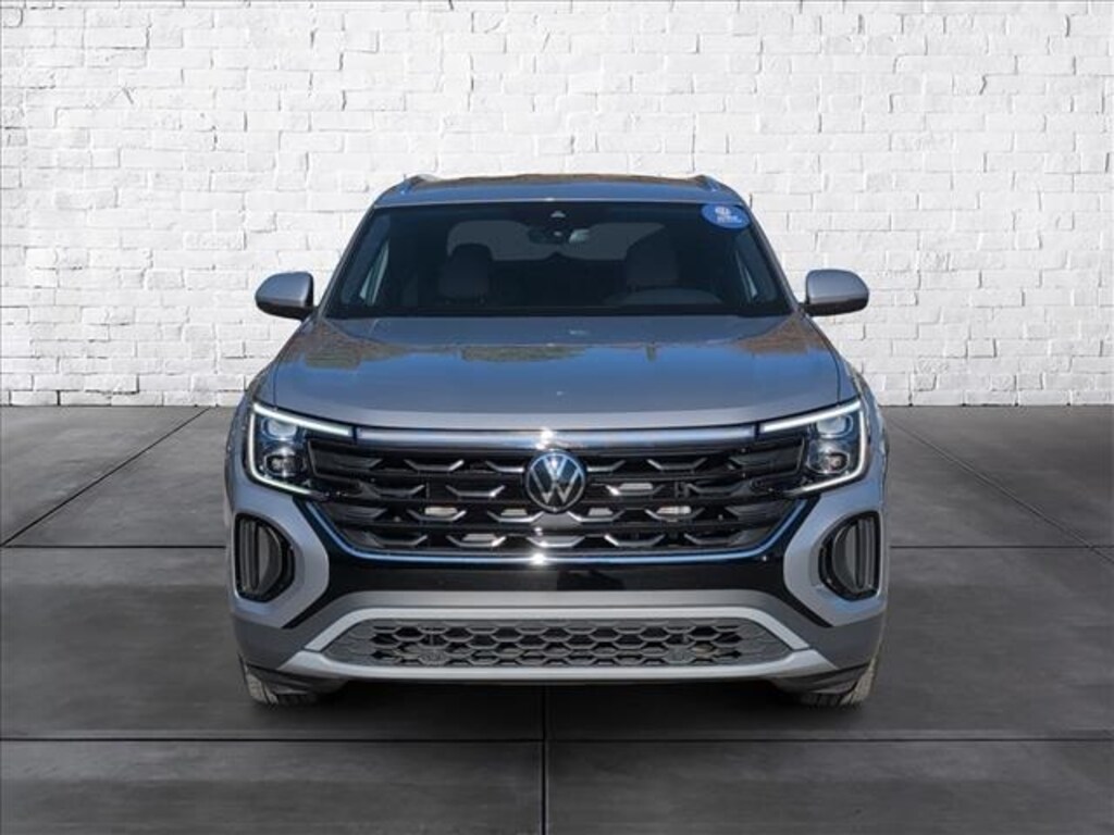 Certified 2025 Volkswagen Atlas Cross Sport 2.0T SE SUV