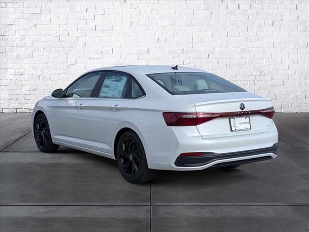 New 2026 Volkswagen Jetta 1.5T SE Sedan