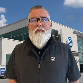 Staff member Brandon Perry from ID_efff0f737cc1