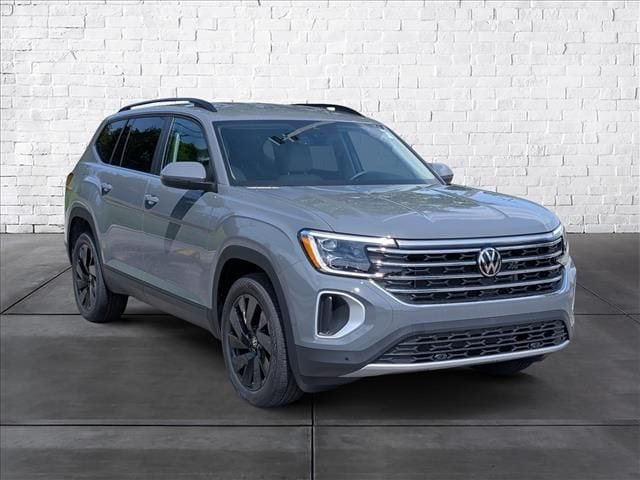 2026 Volkswagen Atlas 2.0T SE w/Tech's photo