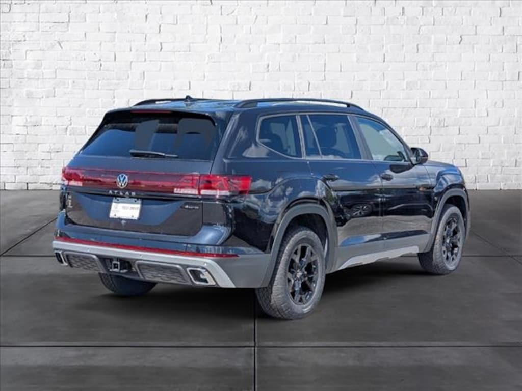 New 2026 Volkswagen Atlas 2.0T Peak Edition SUV