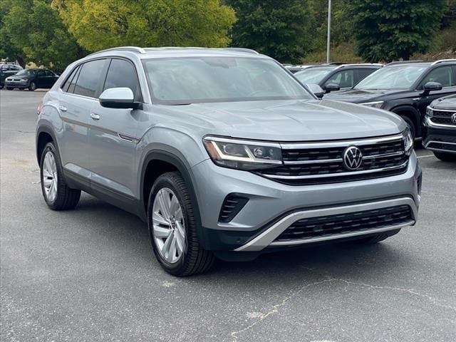 Used 2020 Volkswagen Atlas Cross Sport SE w/Tech with VIN 1V21E2CA7LC227516 for sale in Chattanooga, TN