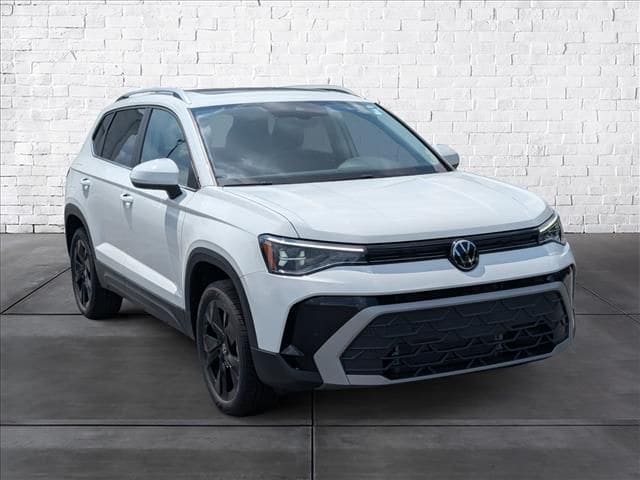 New 2026 Volkswagen Taos 1.5T SE