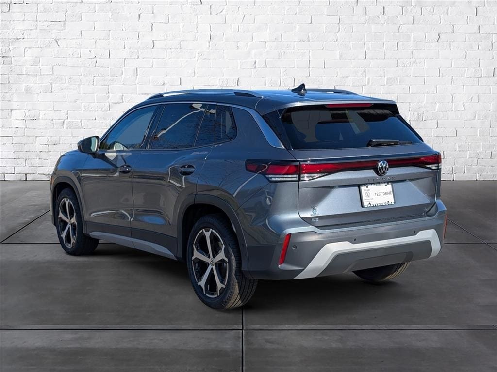 New 2026 Volkswagen Tiguan 2.0T SE SUV