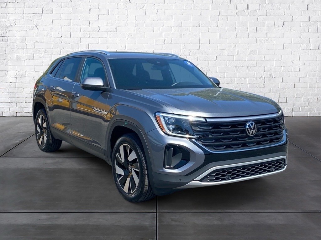 Certified 2024 Volkswagen Atlas Cross Sport 2.0T SE w/Technology SUV