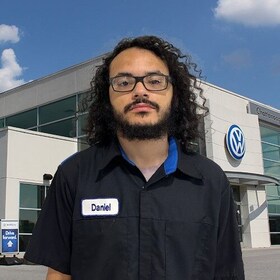 Staff member Daniel Davenport from ID_efff0f737cc1