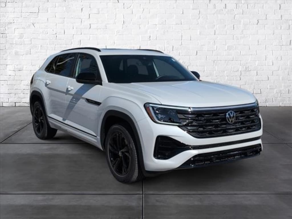 New 2026 Volkswagen Atlas Cross Sport 2.0T SEL R-Line Black SUV