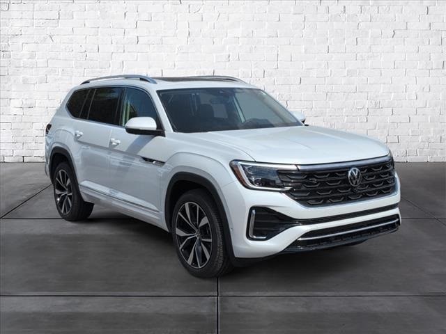 2026 Volkswagen Atlas SEL Premium R-Line's photo