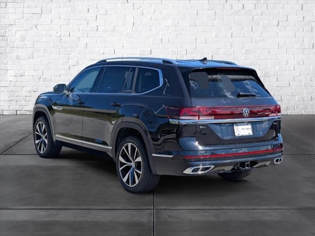 New 2026 Volkswagen Atlas 2.0T SEL Premium R-Line SUV