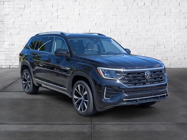 2026 Volkswagen Atlas SEL Premium R-Line's photo
