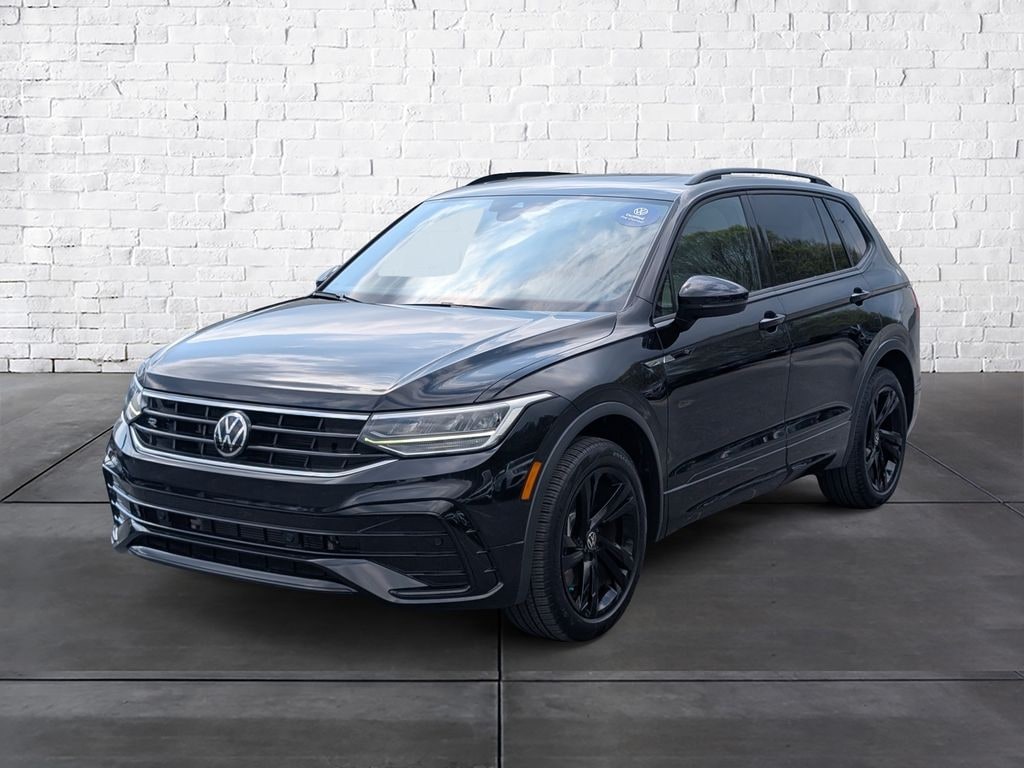 Certified 2024 Volkswagen Tiguan 2.0T SE R-Line Black SUV
