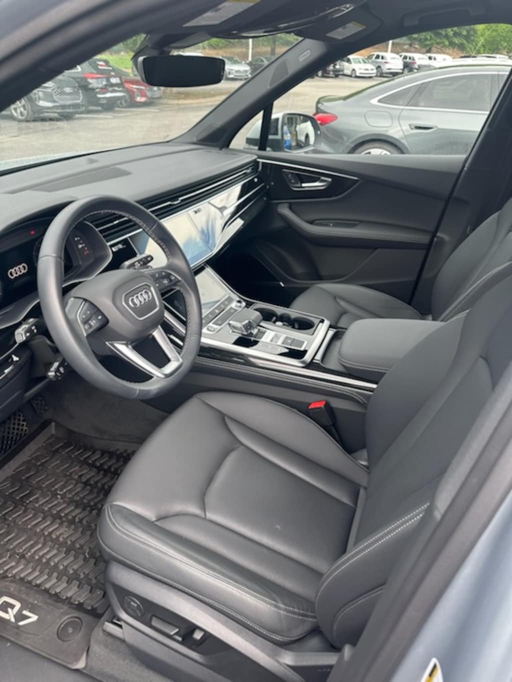 Used 2025 Audi Q7 55 Premium SUV
