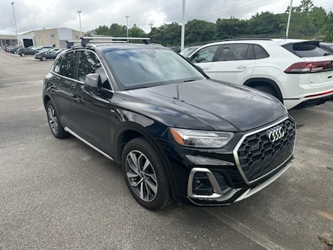 2023 Audi Q5 45 Premium's photo