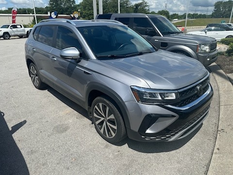 2023 Volkswagen Taos 1.5T SE's photo