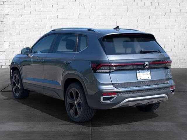 2025 Volkswagen Taos SEL photo 3