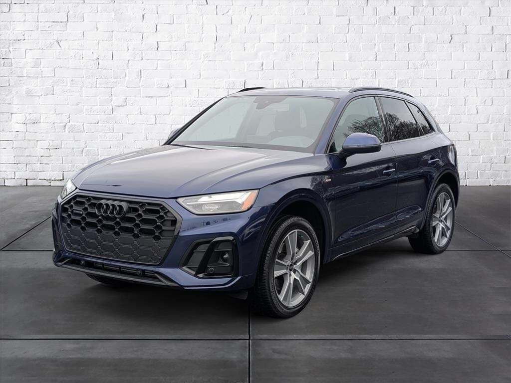 2025 Audi Q5 45 S line Premium photo 2