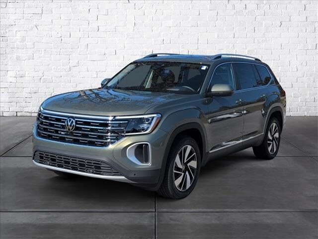 2026 Volkswagen Atlas SEL photo 2