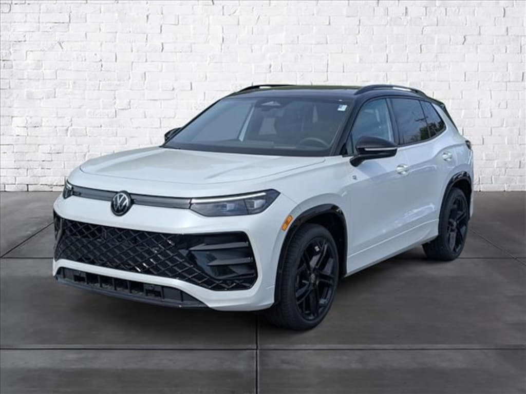 New 2026 Volkswagen Tiguan 2.0T SE R-Line Black SUV