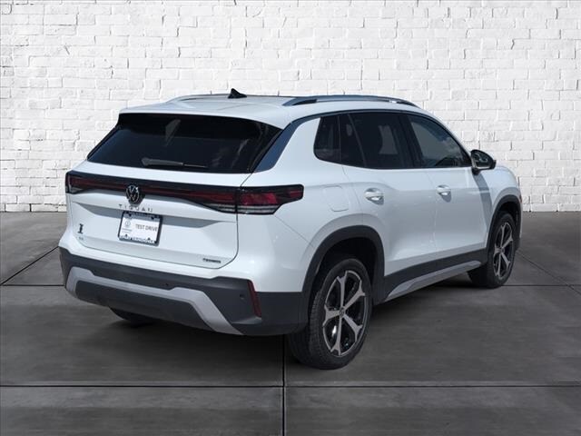 2025 Volkswagen Tiguan SE photo 4