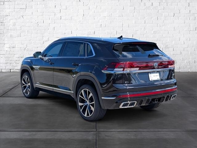2026 Volkswagen Atlas Cross Sport SEL Premium R-Line photo 2
