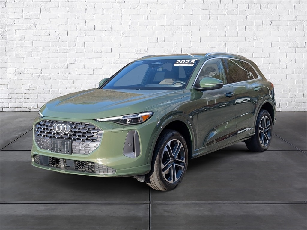 Certified 2025 Audi Q5 2.0T Premium SUV