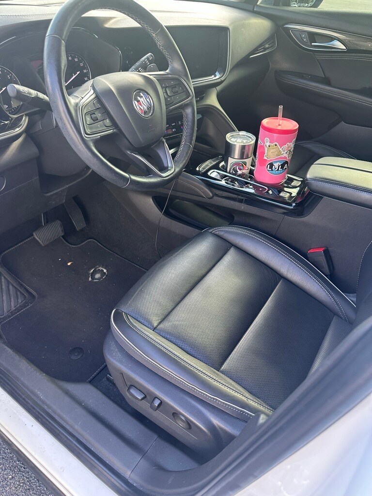2021 Buick Envision Essence photo 3