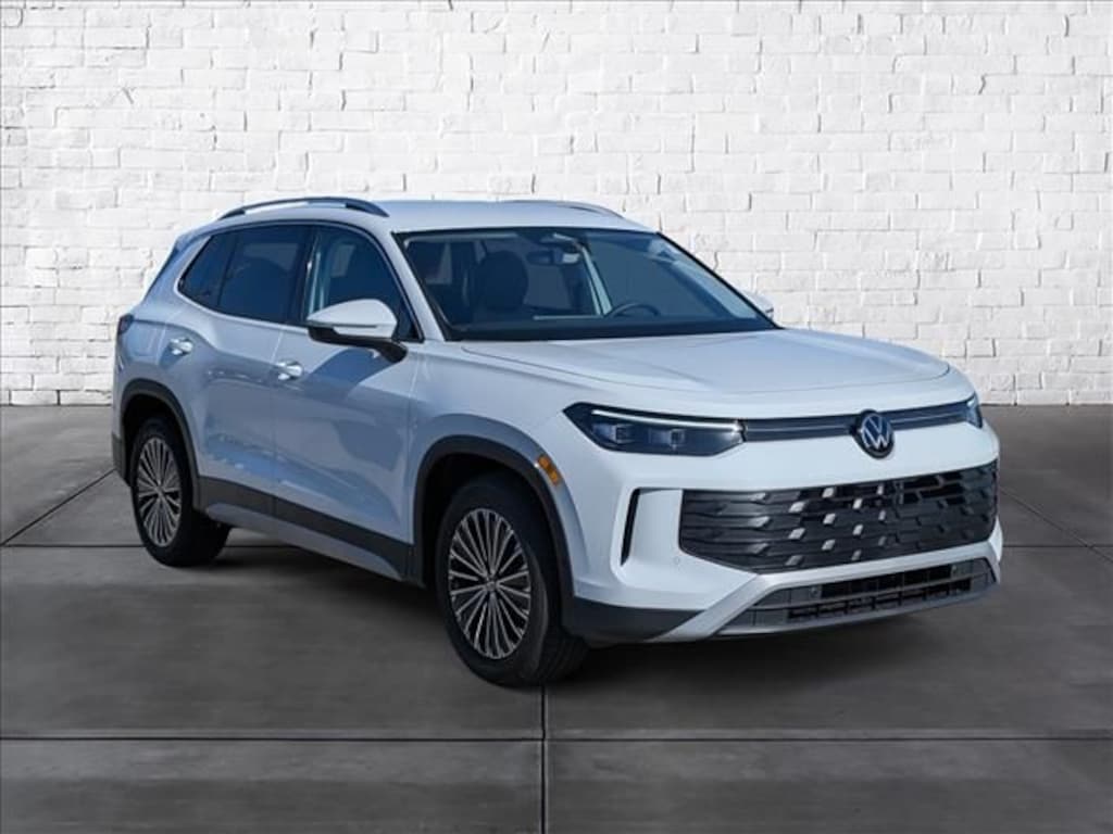 New 2026 Volkswagen Tiguan 2.0T S SUV