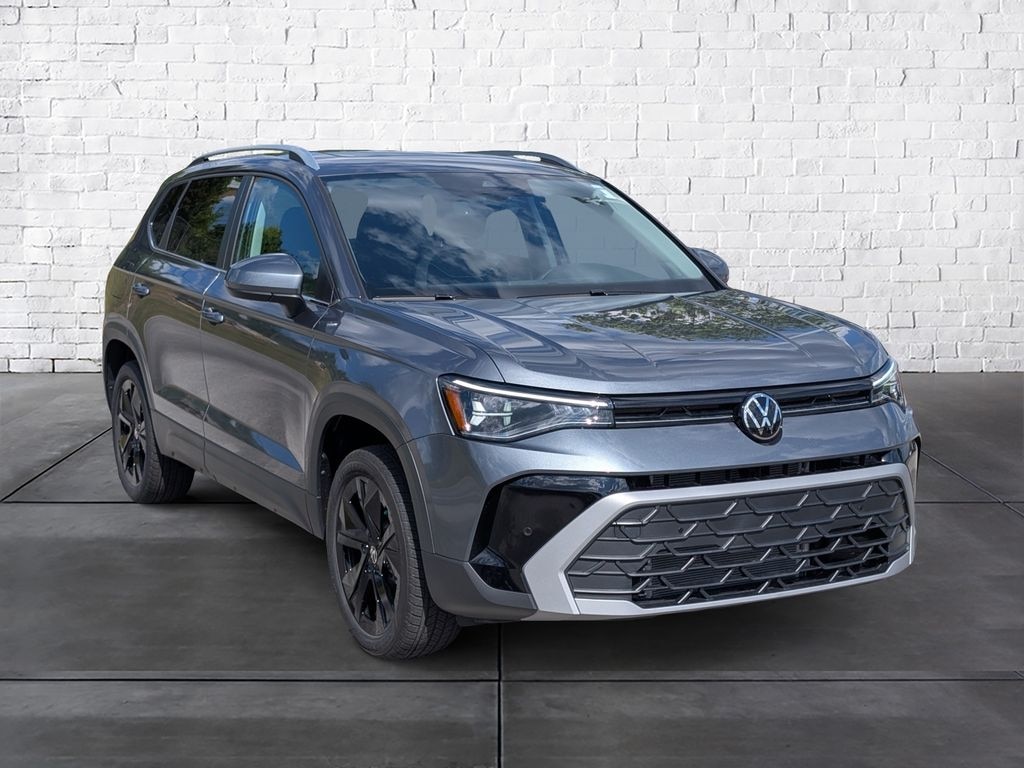 New 2026 Volkswagen Taos 1.5T SE SUV