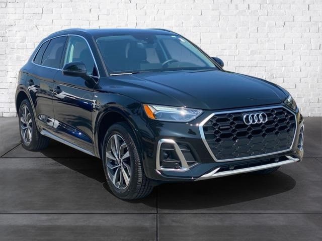 Used 2024 Audi Q5 Premium with VIN WA1GAAFY5R2095021 for sale in Chattanooga, TN