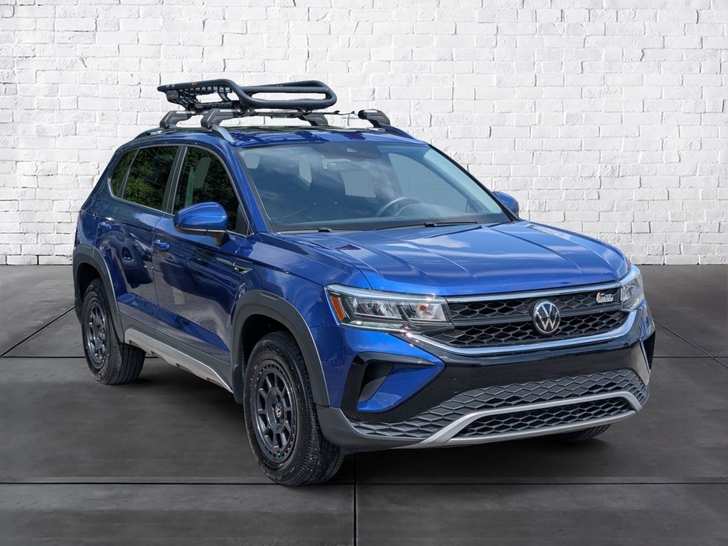 2023 Volkswagen Taos SE