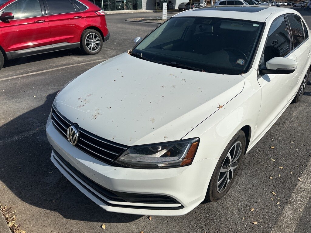 Used 2017 Volkswagen Jetta 1.4T SE Sedan