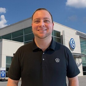 Staff member Dakota Dillard from ID_efff0f737cc1