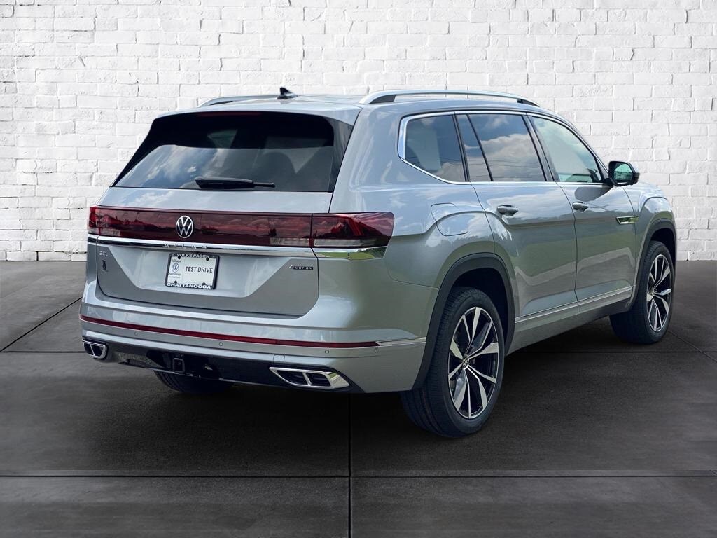 2025 Volkswagen Atlas SEL Premium R-Line photo 4