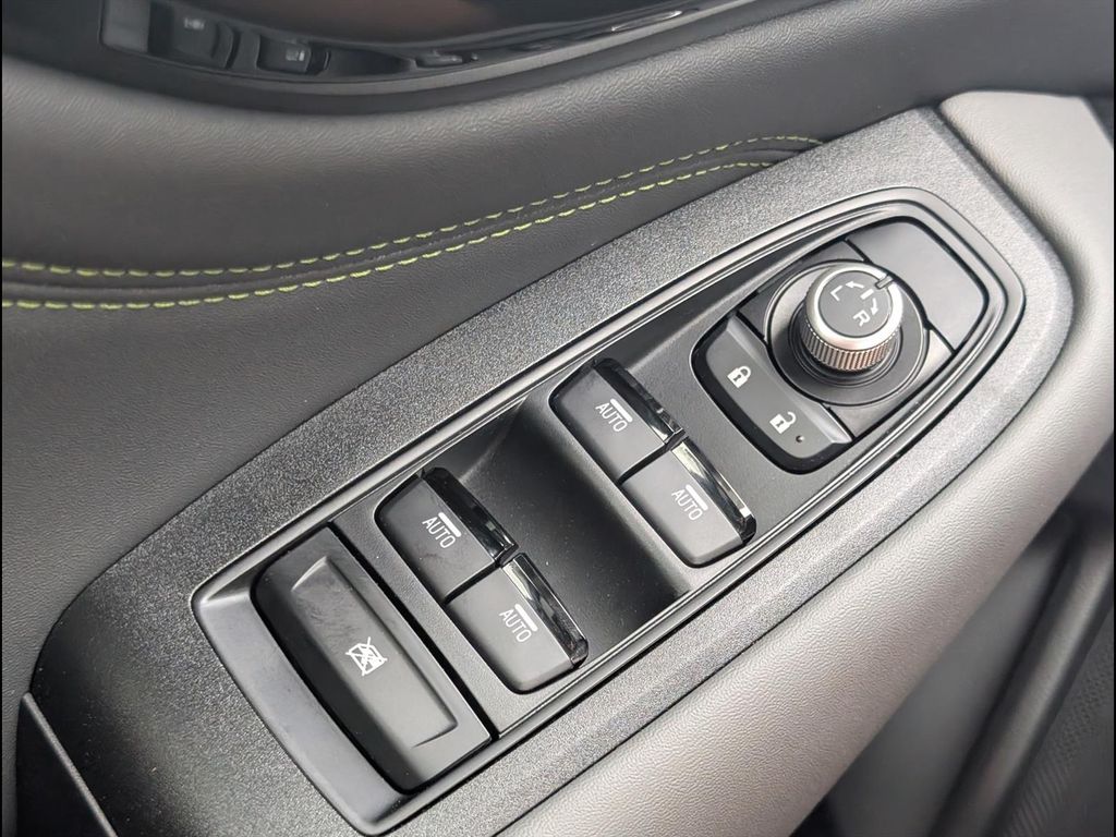 2025 Subaru Outback Onyx Edition - Photo 11