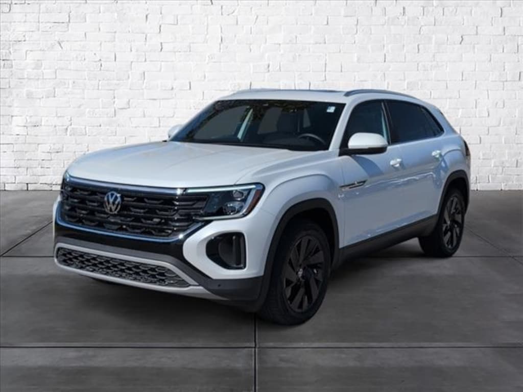 New 2026 Volkswagen Atlas Cross Sport 2.0T SE w/Technology SUV